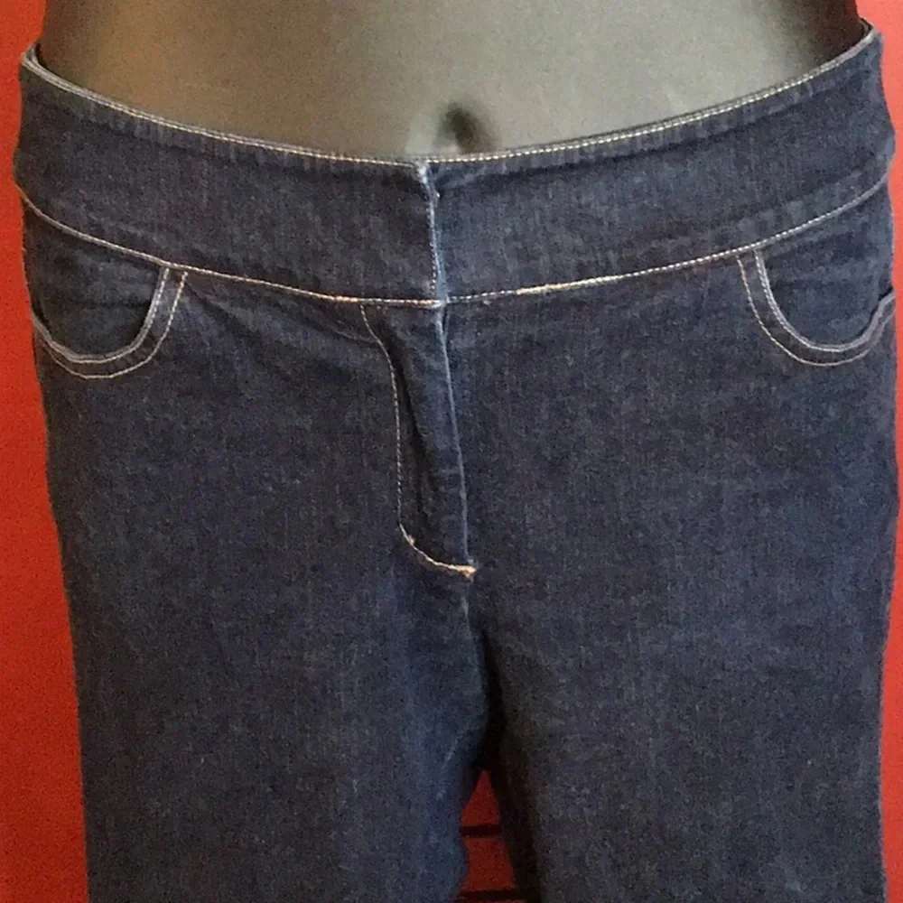Kenneth Cole 97% cotton